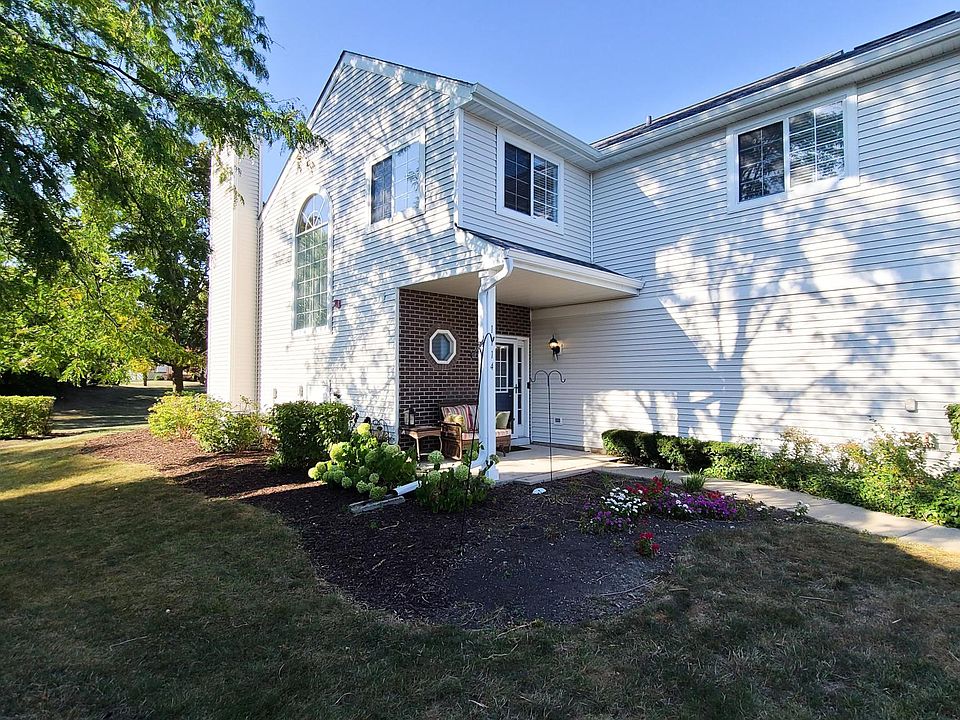 1st image of 1114 E Cambria Ln N