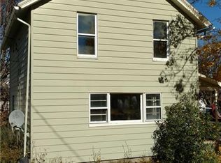44 Church St, Silver Springs, NY 14550