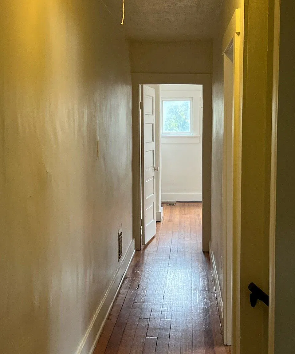 3 bed, 1.5 bath, 1300 sqft, $1,195 — Photo 4