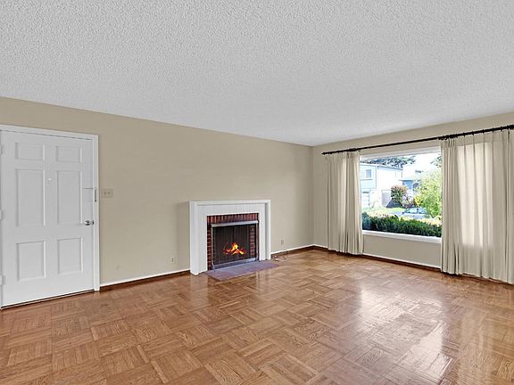 2nd image of 241 Westview Dr