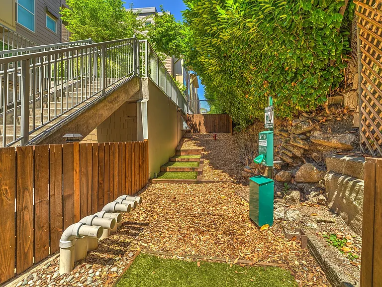 Prescott Wallingford Apartments — Photo 21