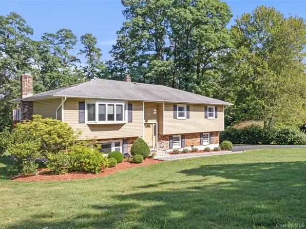 2862 Mead Street, Yorktown Heights, NY 10598