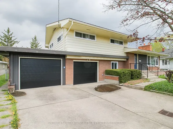 464 Fitch St, Welland, ON L3C 4W9