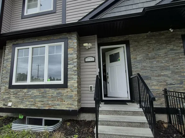 10517 114th Ave NW, Edmonton, AB T5G 1Z4