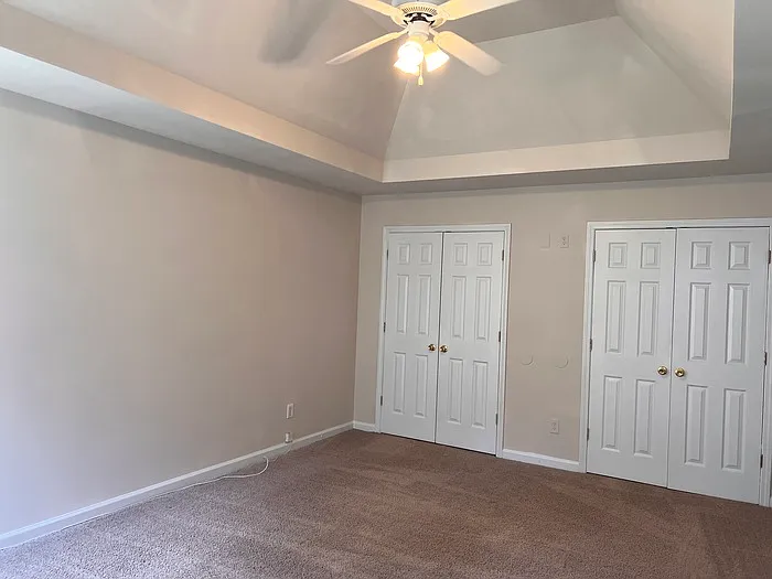 9135 Belaire St — Photo 6
