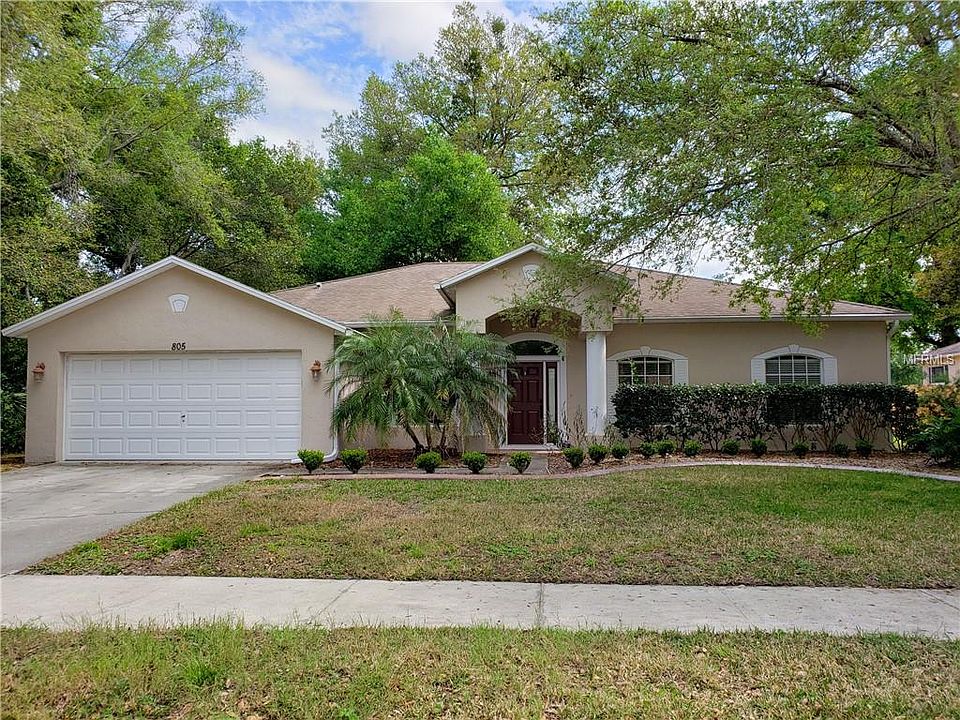 1st image of 805 Cypress Oak Cir