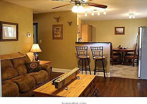 2nd image of 7869 County Road 234