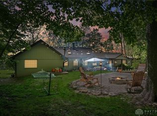 8284 Crosley Rd, Springboro, OH 45066