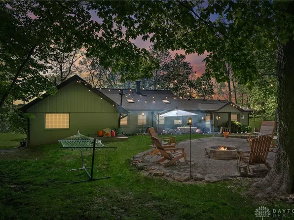 8284 Crosley Rd, Springboro, OH 45066