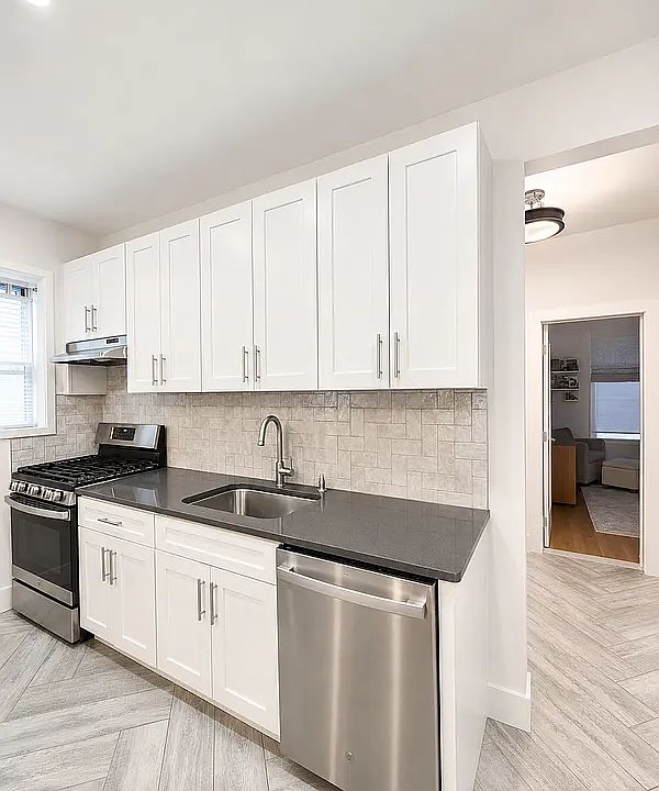 1st image of 18-55 21st Rd #1