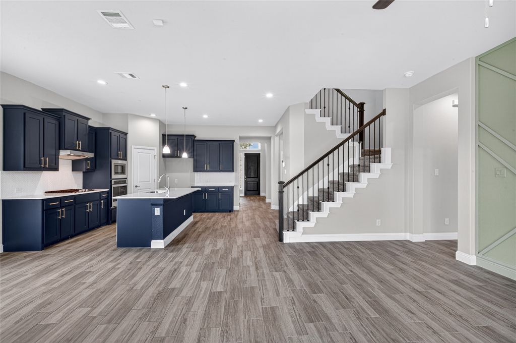 1026 Camphor St, Hickory Creek, TX - View 6