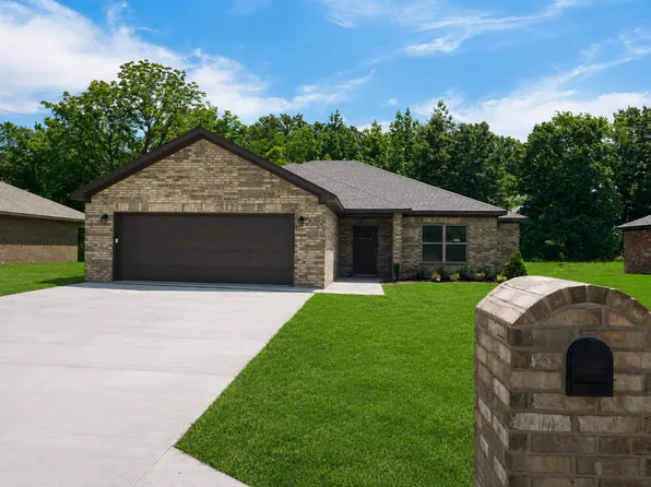 The Cobblestone Plan, Frog Pond