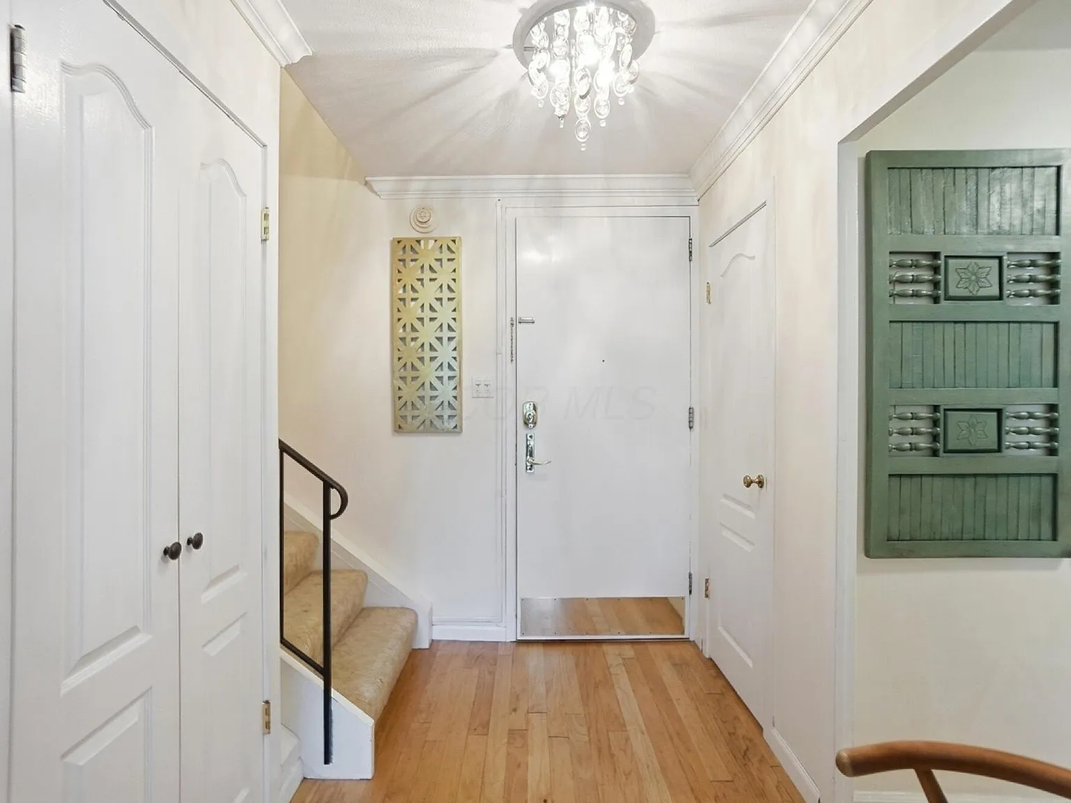 2 bed, 1.5 bath, 1200 sqft, $2,500 — Photo 3