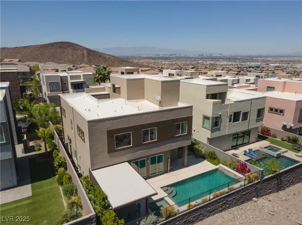 292 Crimson Edge St, Henderson, NV 89012