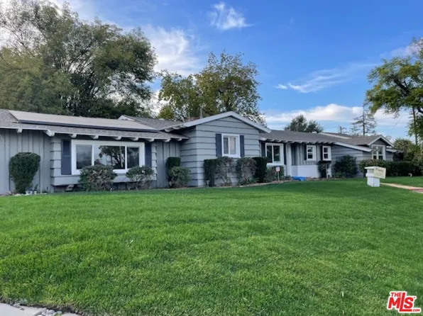 843 S Montezuma Way, West Covina, CA 91791