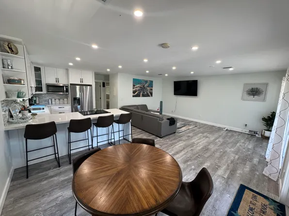 57538 Bailey St, Grassy Key, FL 33050