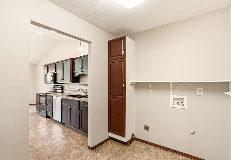 11830 N Bedivere Dr #1 — Photo 24