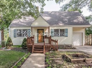 1221 Oneida St, Joliet, IL 60435