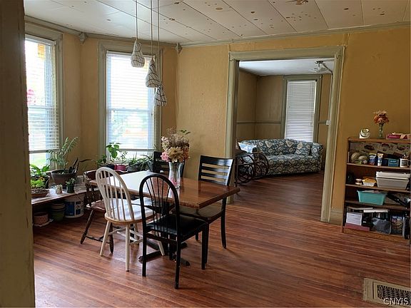 3rd image of 461 Rich St #63