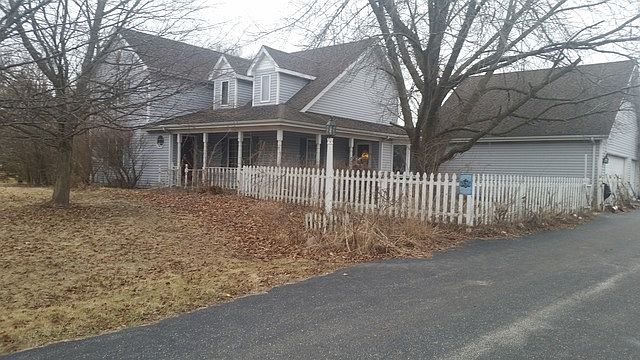 2nd image of 25841 S Hilltop Rd