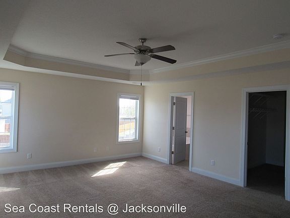 5th image of 410 Worsley Way