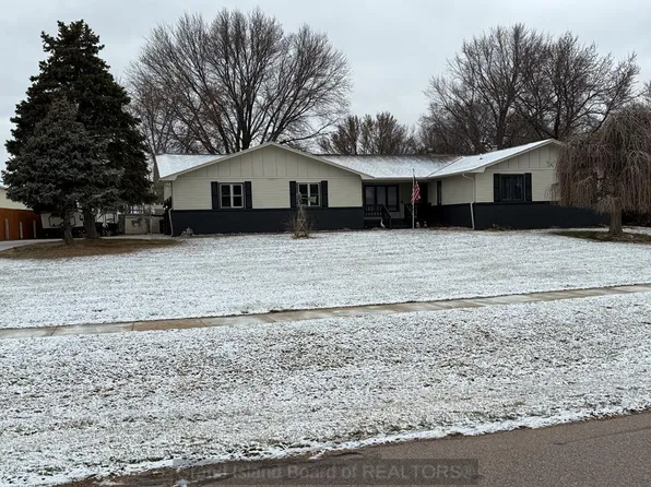 4612 Deva Dr, Grand Island, NE 68801