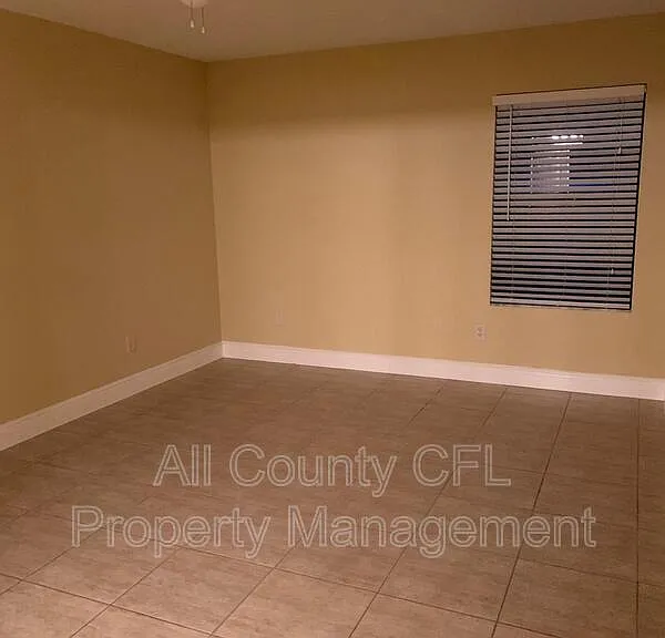 617 Gray Squirrel Ct — Photo 18
