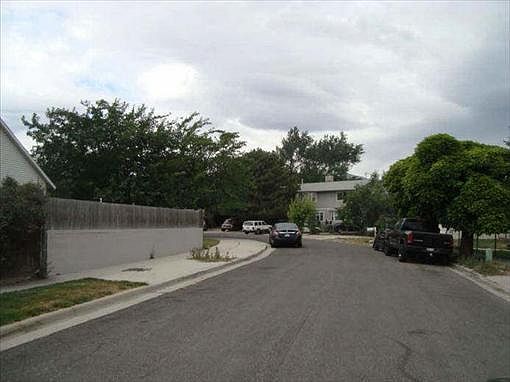 2nd image of 6848 W Crest St