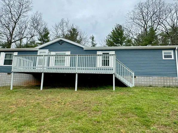 2117 Cannady School Rd SE, Floyd, VA 24091