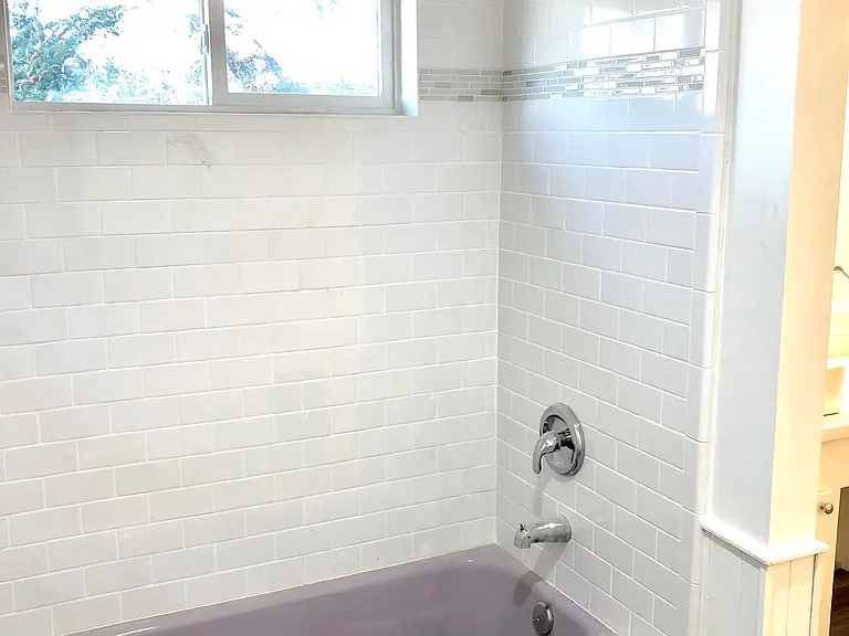 512 Holcomb Ave — Photo 18