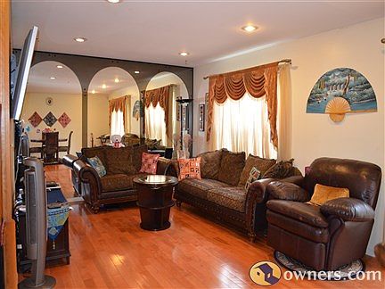 3 Bedrooms, 2.5 Baths in North Edison - Excellent Move-in Condit