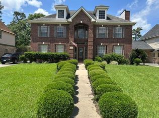 3410 Amber Forest Dr, Houston, TX 77068