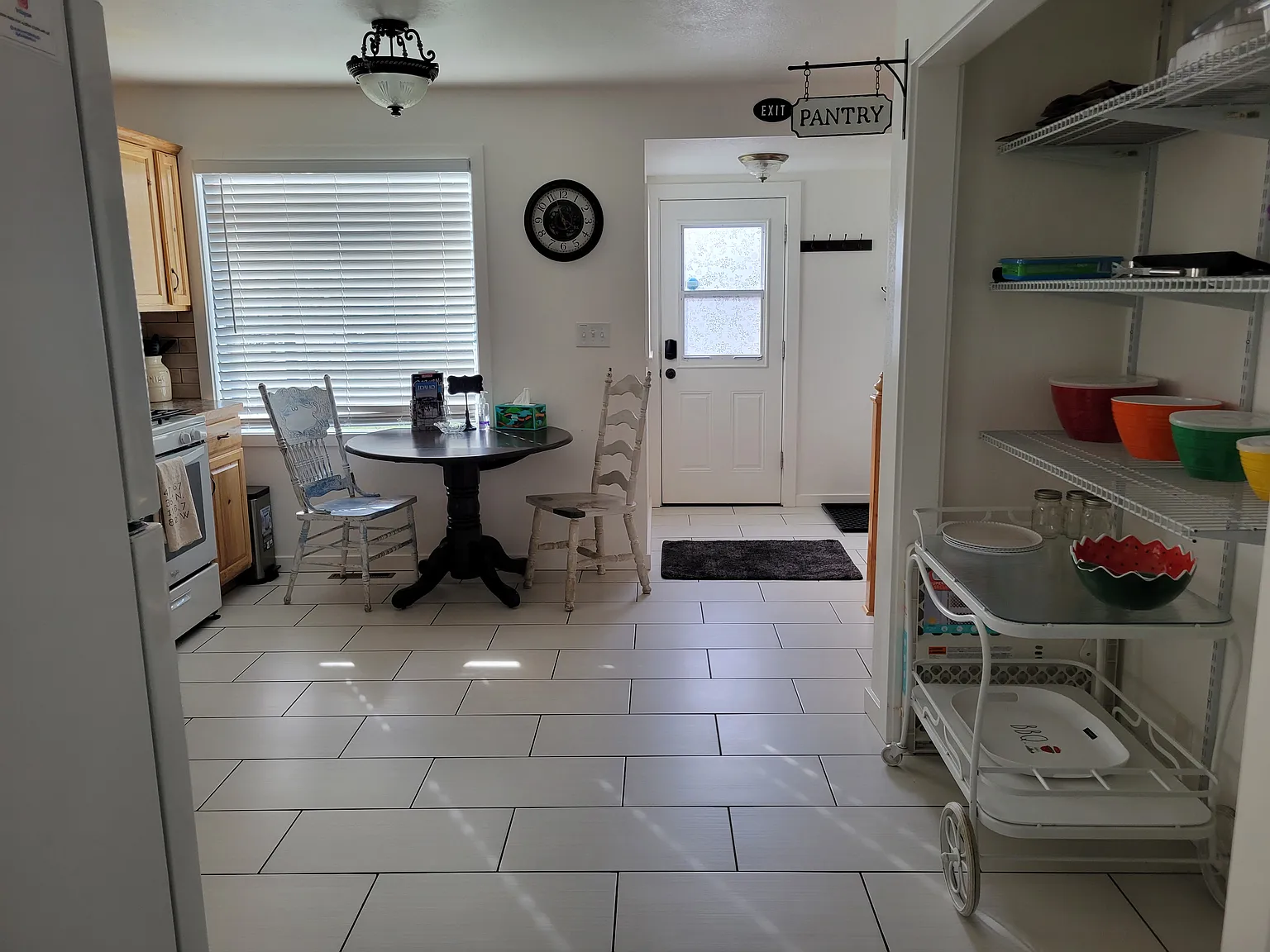 4 bed, 2314 sqft, $3,000 — Photo 3
