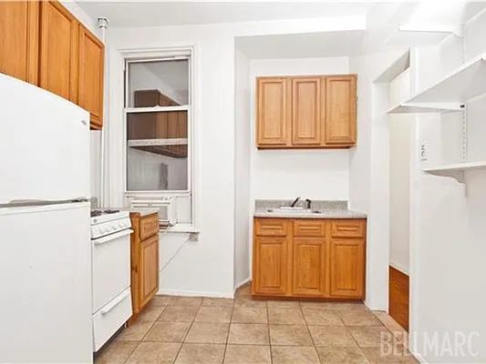 Rented by Bellmarc Realty | media 23