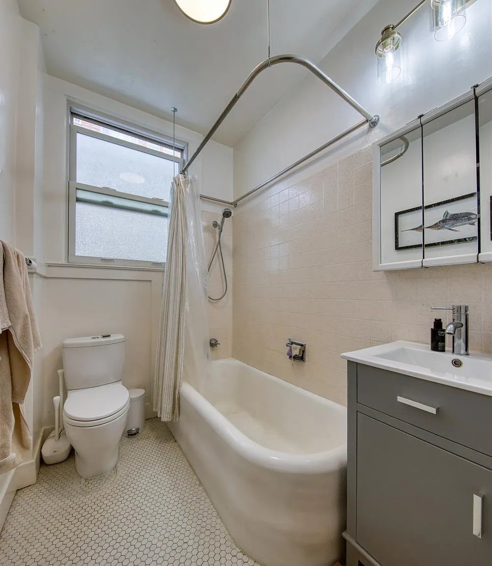 2901 Buchanan St - Photo 8