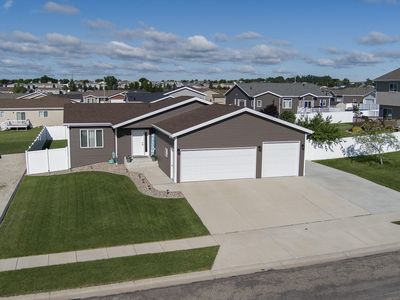 3428 Northrop Dr, Bismarck, ND, 58503