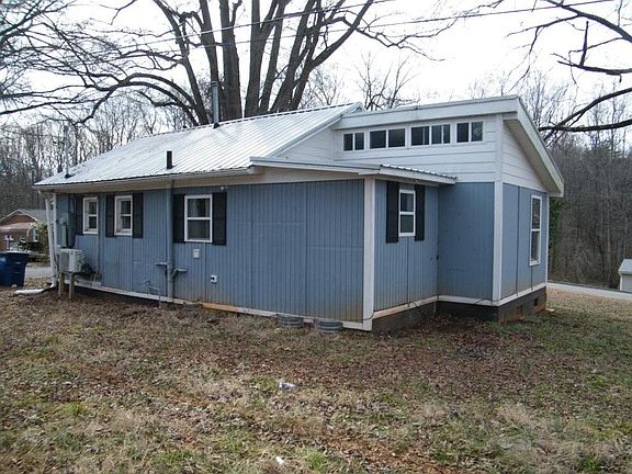 3rd image of 1442 School St