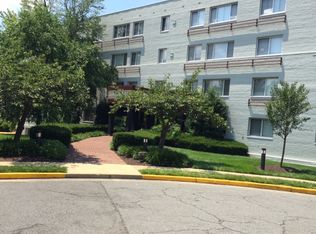 3701 5th St S APT 108, Arlington, VA 22204