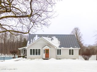 75 W Pine Rd, Staatsburg, NY 12580