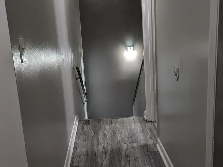 Academy Apartment — Photo 24