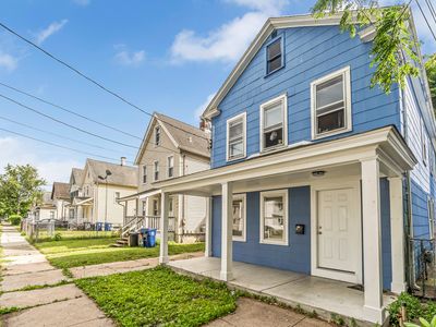 92 4th Ave, West Haven, CT, 06516