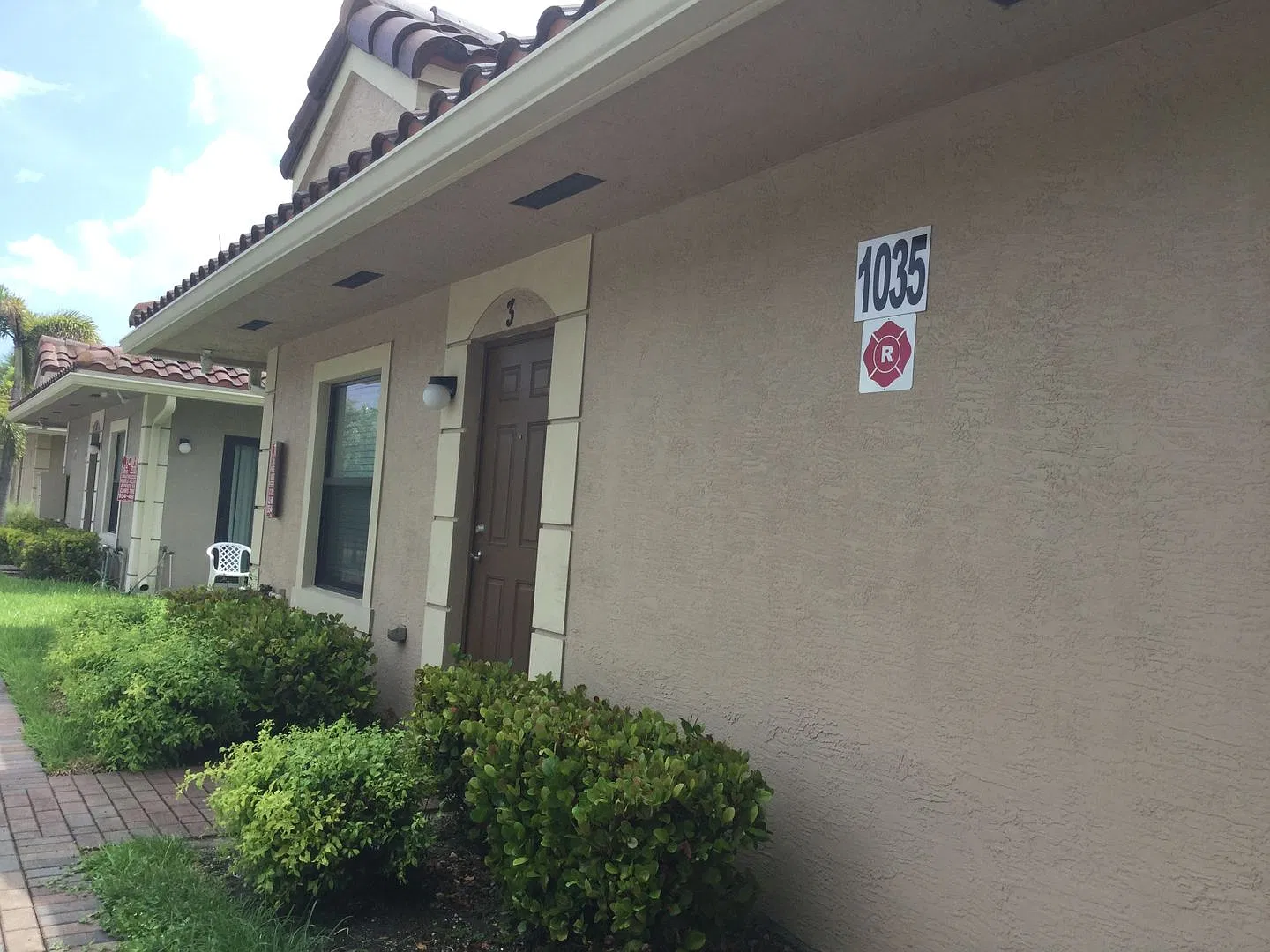 1045 Villas LLC (1035 NE 10th Ave) — Photo 4