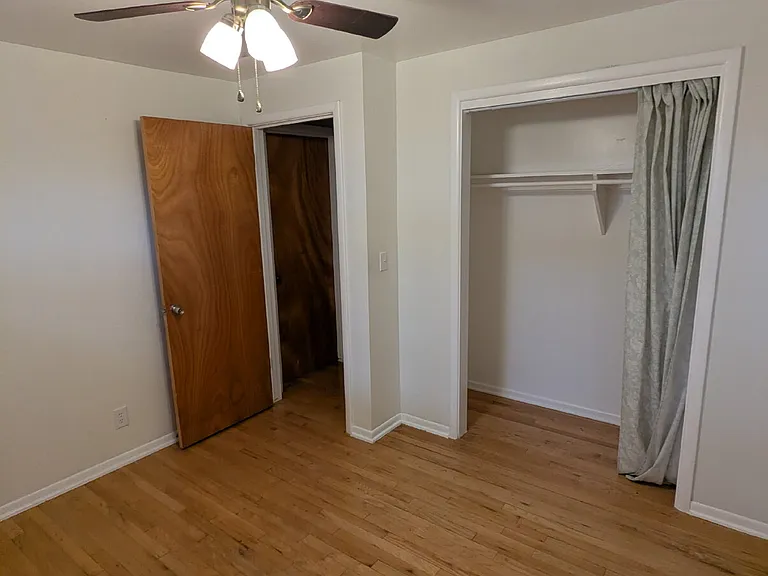 7070 Beacon Way — Photo 25