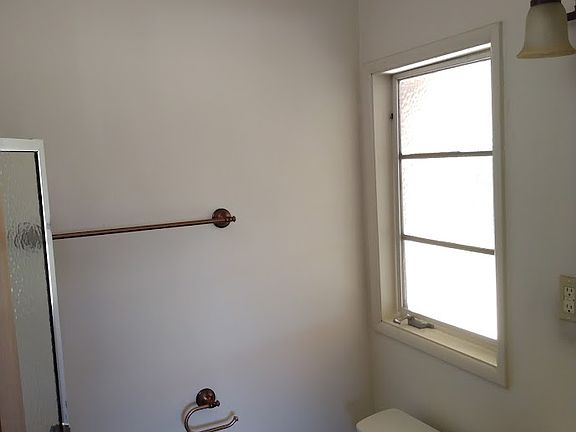 3rd image of 4746 Barbarossa Dr