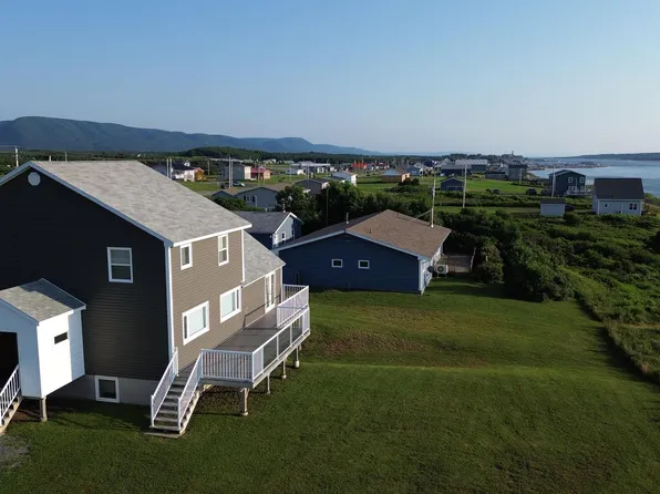 15715 Cabot Trl, Cheticamp, NS B0E 1H0