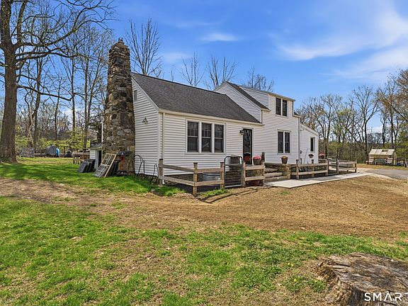 2nd image of 298 Kenyon Road
