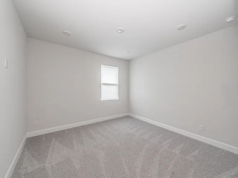 727 Mahogany Ln — Photo 20