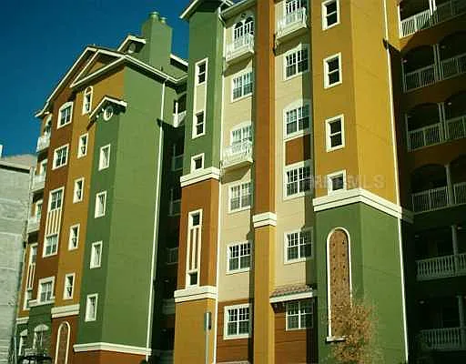Vizcaya Heights Condos — Photo 1