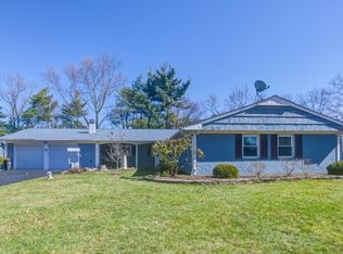 19 Evergreen Rd, Somerset, NJ 08873