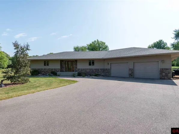 48249 Pheasant Run Rd, Kasota, MN 56050